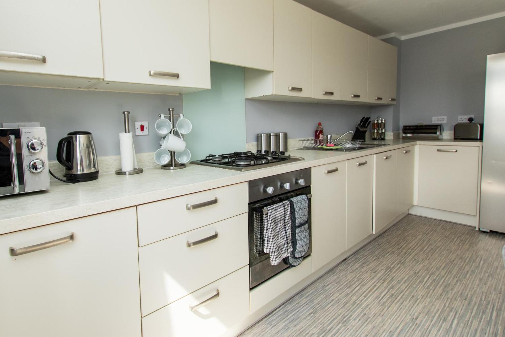 Free Parking 3 Bedroom House In 노팅엄 외부 사진